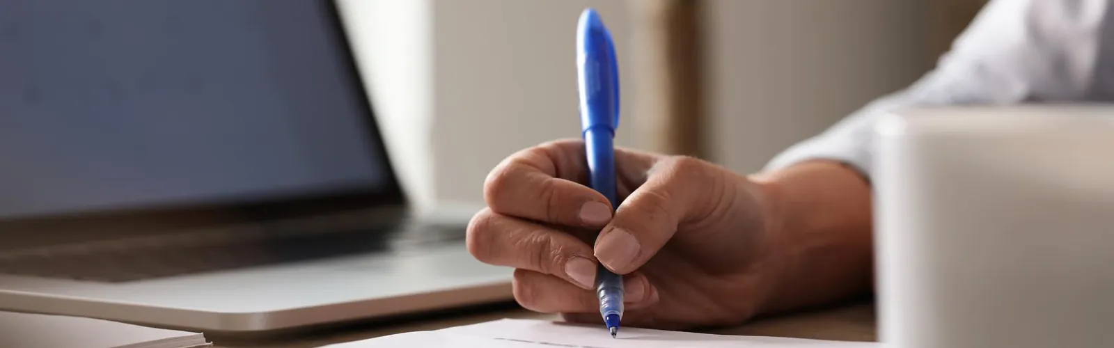 Checklist: qué exigir en un contrato White Label